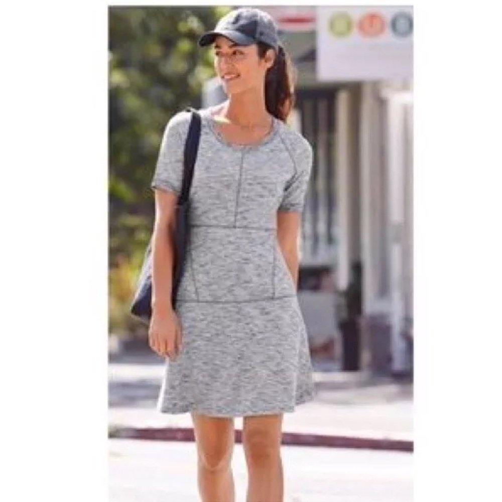 Athleta Heathered Gray En Route Ponte Short Sleeve Fit & Flare Dress 7224627